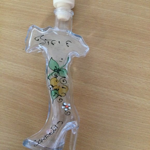 Hand painted glass leg shaped high heel boot bottle with stopper home decoration - Picture 5 of 7